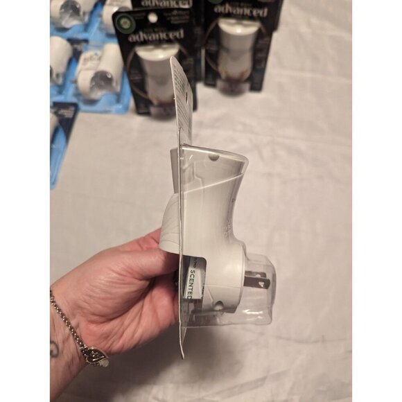 Aircare Lot Of Warmers 13 Total 8 Airwick 5 Glad - Picture 7 of 9